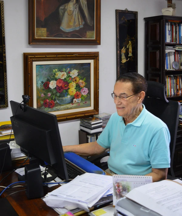 divaldo franco trabalhando